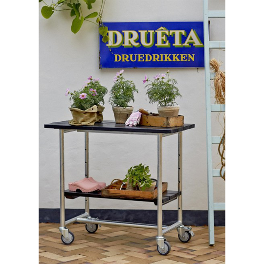 Plus Urban Picnic grillbord m/1 hylde og hjul sort 179540-15