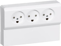 OPUS 66 indsats standard stikkontakt panel udvendig tripel for 2 tændinger 2-pol med jord, hvid