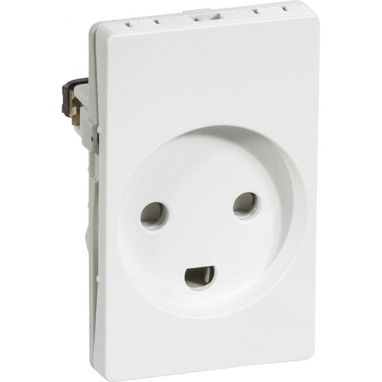 LK Fuga Stikkontakt Med Jord 1 1/2 Modul Hvid - 501D66111L