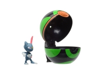 Pokémon Clip 'N Go Sneasel & Dusk Ball