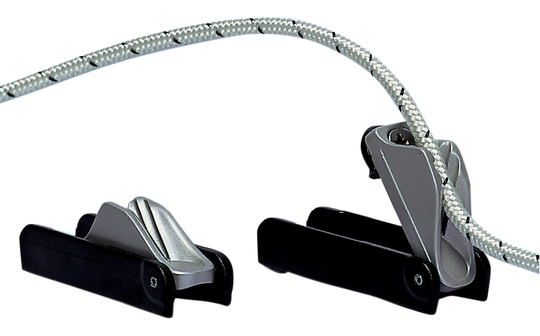 Auto-release racing cl257
