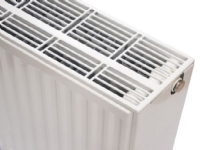 radiator C4 33-900-800 - 800 C 4x 1/2. Inkl L-bæringer og tilbehørspose