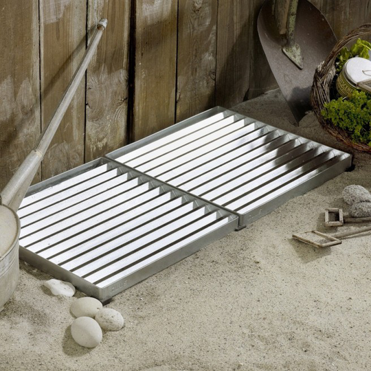 Plus 2 stk. CUBIC riste 40x40 cm u/måtte