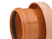 PVC-overgangsstykke 250mm - til betonmuffe. Wavin
